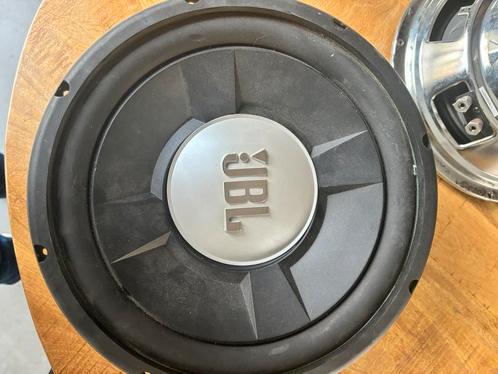 2 speakers JBL amp DM