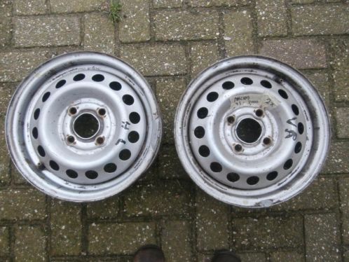 2 Stalen velgen 13 inch voor Micra bj03993 - 122002