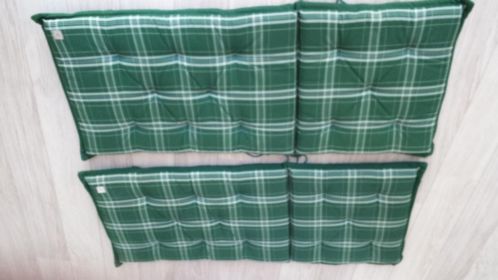 2 Tuinstoelkussens met opberghoes