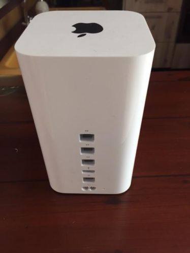 2 X Apple AirPort Time Capsule voor  350,00 samen