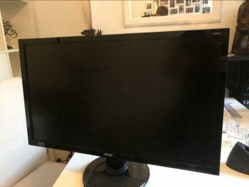 2 x Computer screen 24inch