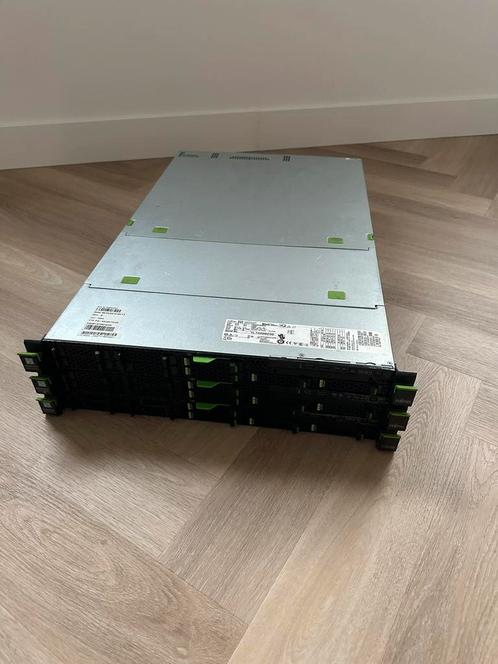 2 x Fujitsu Siemens Primergy RX2530 M1 R2 server