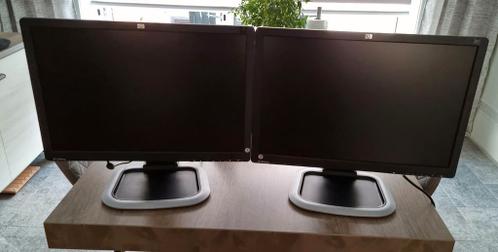 2 x identieke HP Monitoren 22 Inch