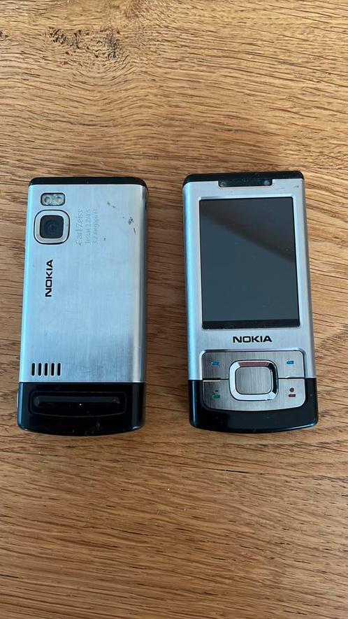 2 x Nokia 6500 Slide Silver in nette staat