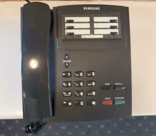 20 stuks Samsung kpdcs-24 met telefooncentrale