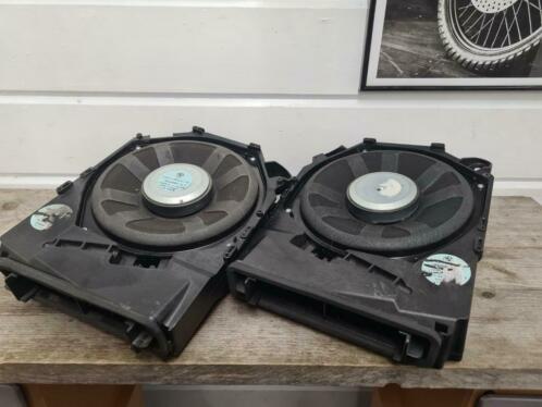 2004-2007 BMW E60 5 Series Links En Rechts Front Sub Woofer