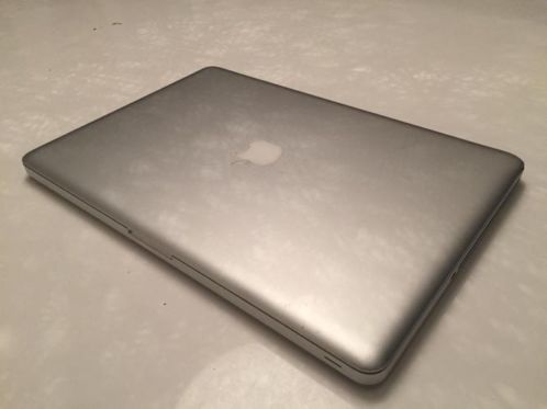 2009 MacBook Pro 15 inch met SSD - koopje