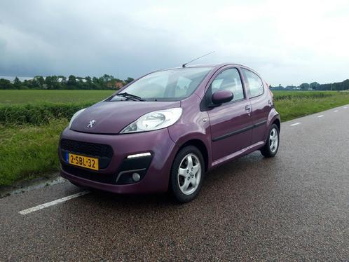 2013 Peugeot 107 5-deurs met Airco dagrijverlichting