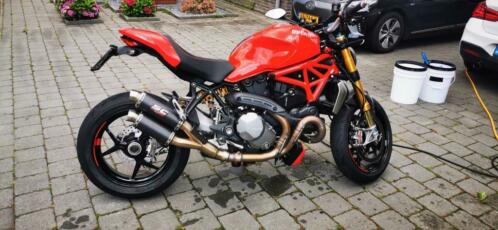 2017 Ducati Monster 1200S beurt nieuw. Zonder extra039s 14400