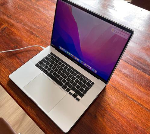 2019 MacBook Pro 16 i9 1TB Touch BarID AMD  Intel USB hub