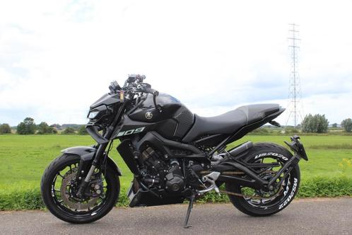 2019 Yamaha MT09 tech black Bomvol opties