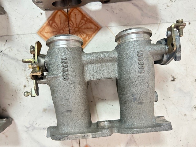 Intake manifolds Ferrari F40