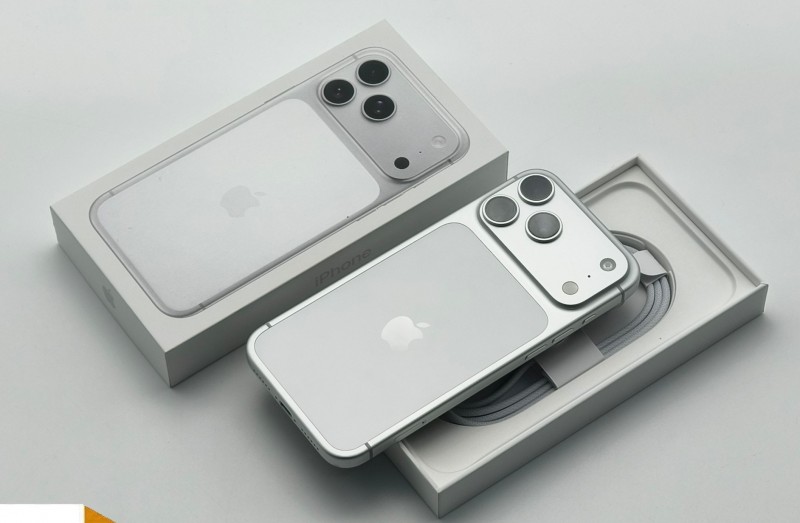 Apple iPhone 17 Pro Max, iPhone 17 Pro, iPhone 17 , iPhone Air , Apple iPhone 16 Pro Max, iPhone 16 Pro, iPhone 16, iPhone 16 Plus, iPhone 15 Pro Max, iPhone 15 Pro, Samsung Galaxy S25 Ultra , Samsung Galaxy Z Fold7, Sony PlayStation PS5 Pro
