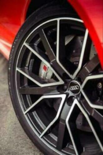 21 inch Audi Q7 E-tron gunner velgen nieuwe banden Pirelli