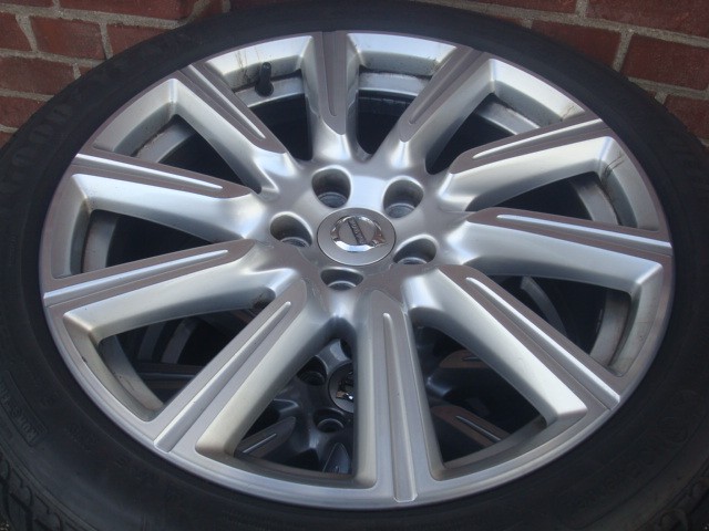 18 Originele Volvo 10-Spoke Silver Diamond Velgen + Banden 5x108