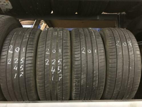 225 45 17 inch Michelin zomerbanden 4 stuks 5mm