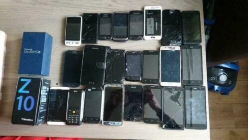 23 smartphones te koop (partij mobielen) samsung amp acer etc