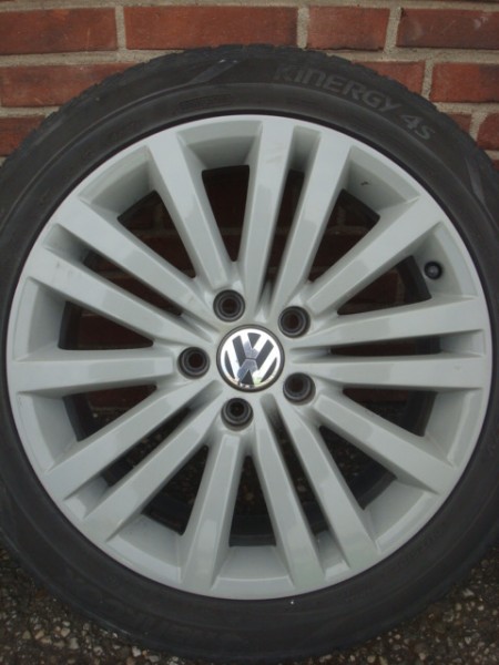 17’’Inch Originele VW R32 Velgen en Banden Hankook 5x112