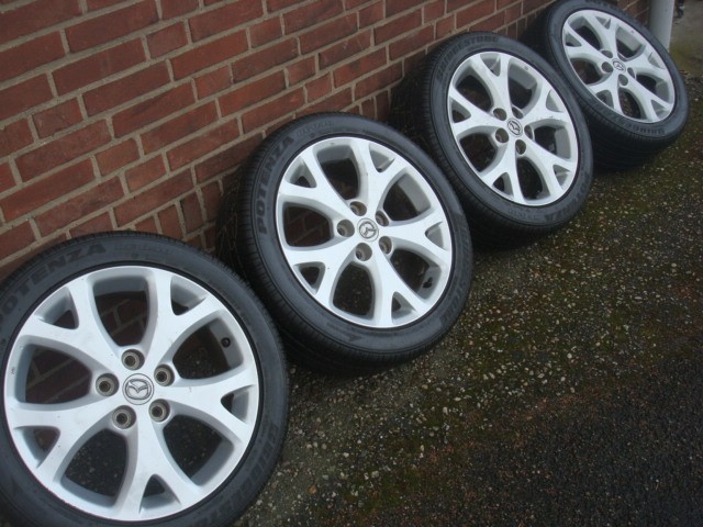 17’’Originele Mazdan Y-Spock Velgen en Banden 5x114.3