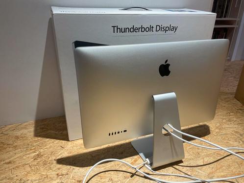 27 Apple Thunderbolt Display met usb-c adapter