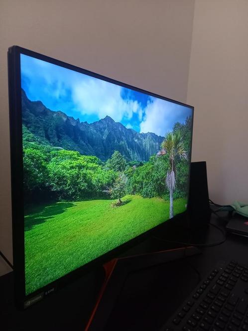 27quot LG 2k monitor IPS pannel 1ms 144Hz HDR and G-sync