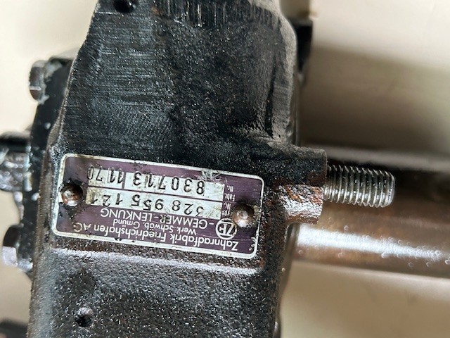 Steering box for Lamborghini Espada