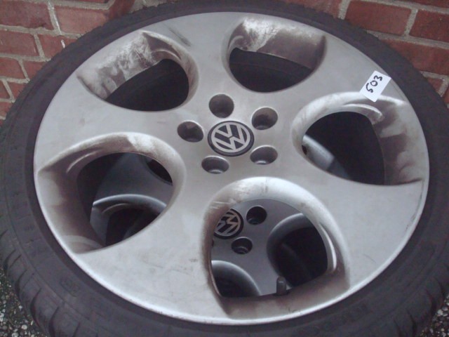 17 inch Originele VW GTI velgen en banden Kleber Maxxis 5x100