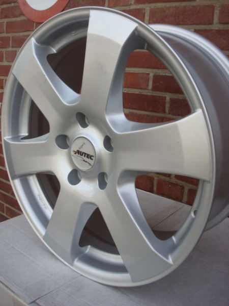 18'' inch Autec 5x120 8.0 J ET55 Naaf 65,1