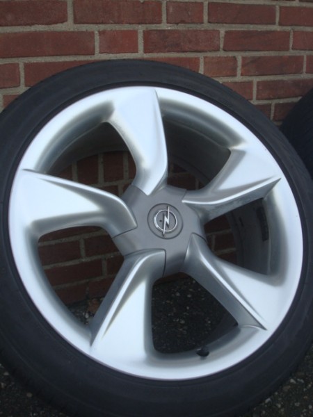 19"Inch Astral Velgen Opel Astra Zafira Ampera 5x115