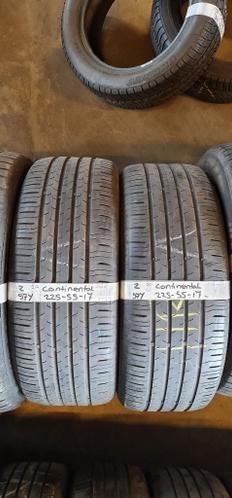 2x 225-55-17 continental Zomer 97Y 3mm 15 PerBand 225 55 17