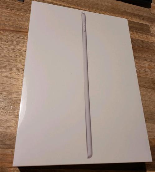 2x Apple  iPad 2021 (9th gen) 64GB Wifi nieuw en gebruikt