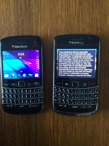 2x blackberry 9700