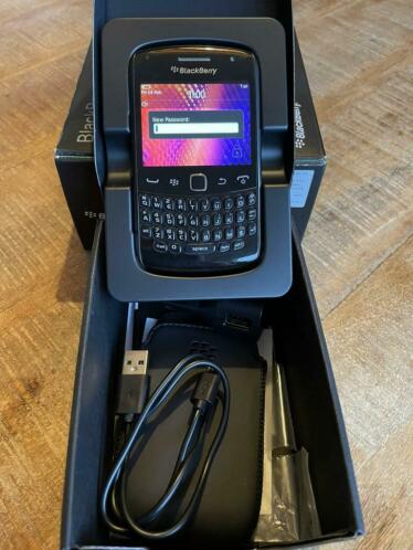2x BlackBerry compleet in doos en nieuwe accessoires