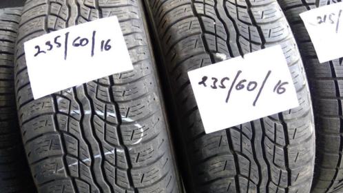 2x Bridgestone Dueler HT 235-60-16 Zomerbanden 6m