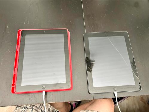 2x iPad retina 4e generatie (2012)