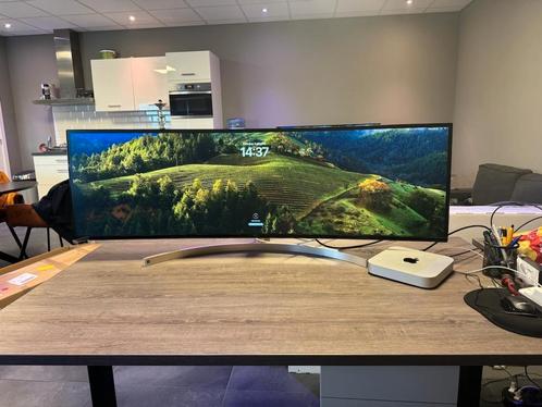 2x LG Ultrawide 49x27x27