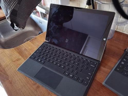 2x Microsoft Surface Pro 3 tablet (deels defect)