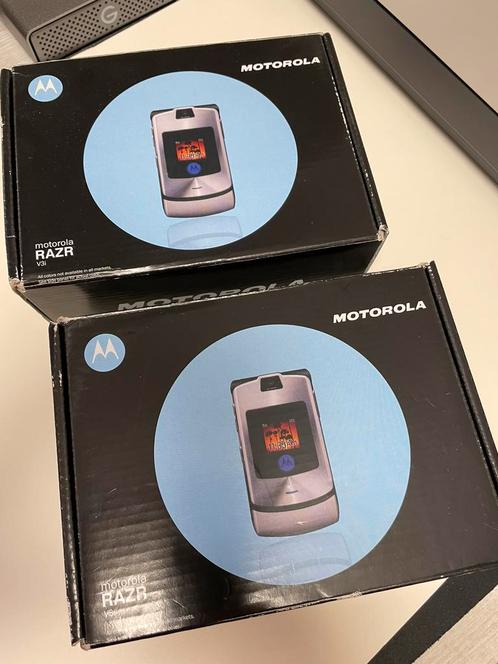 2x Motorola V3i nieuw in doos