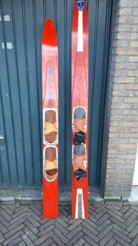 2x racewaterski racewaterskies waterski waterskin