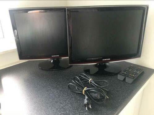 2X Samsung T200HD monitor TV-scherm