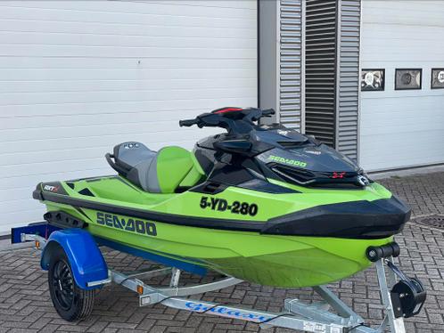 2X Seadoo RXT X 300 RS 2020 Trailer Trapje 40 uur Jetski