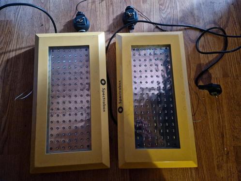 2x spektrabox kweekledverlichting, 1x mars hydro led light