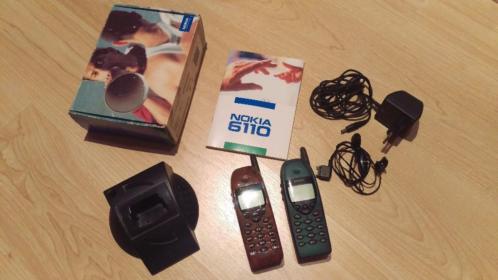 2x werkende Nokia 6110  Bureaulader  Headset  Oplader