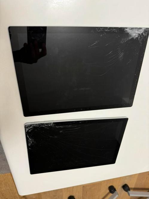 2xMicrosoft SurfacePro7i511thGen8GB scherm gebarsten ex hd