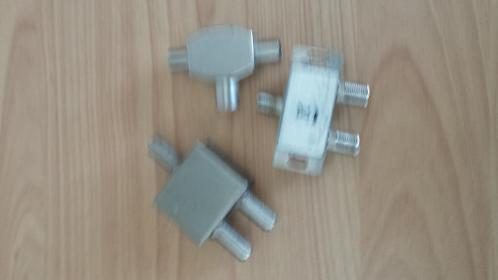 3 ADSL splitters