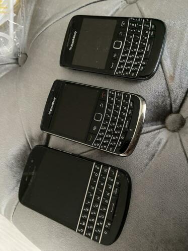 3 blackberry te koop zonder oplader