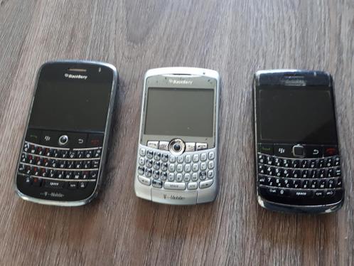 3 Blackberryx27s  (Bold  Curve)