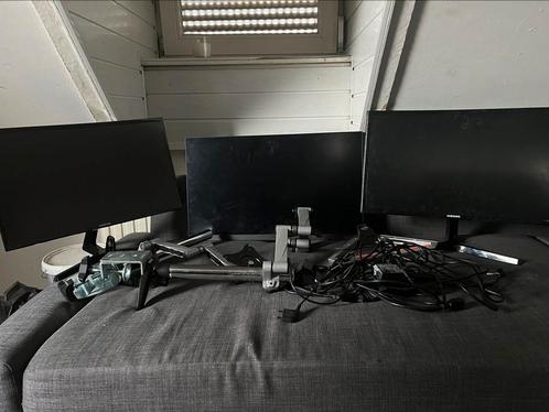 3 gaming monitors  ophang beugels (inclusief alle kabels)