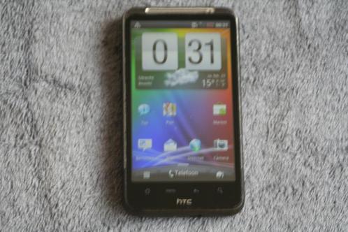 3 Mobiele telefoon HTC, met een opladers 1,SAMSUNG telefoon