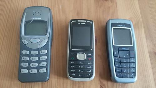 3 oude vintage Nokia GSMx27s 3210 - 1650 - 2600